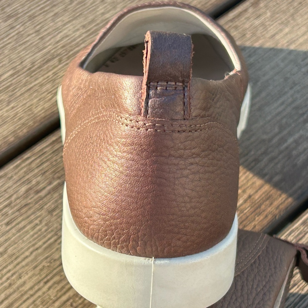 Ecco Women's Gillian Deep Taupe/Bronze Pebbled Leather Slip-On Flats    Size 11 - Picture 8 of 12
